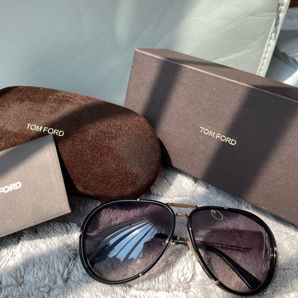 Tom Ford Black and Gold Aviator Sunglasses